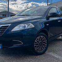 Lancia ypsilon Gold