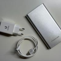 Batteria portatile 12000mAh + cavo + alimentazione