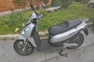 Scooter Carnaby 250