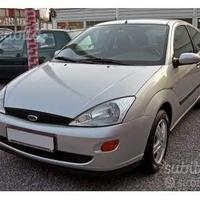 Parabrezza Ford Focus I serie da 98 a 04