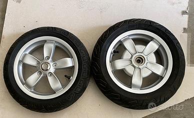 cerchi e gomme piaggio vespa primavera prima serie