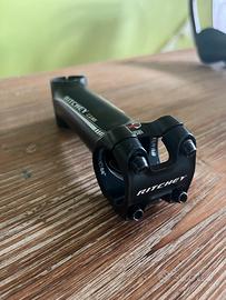 Attacco manubrio pipa Ritchet WCS C220