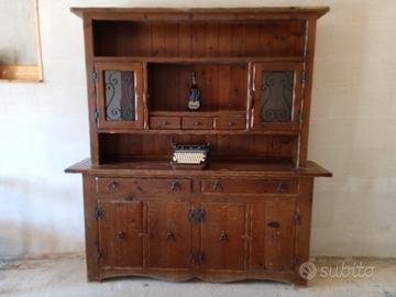 credenza arte povera 