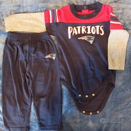 Tutina NE Patriots Official Product NFL. T. 18m