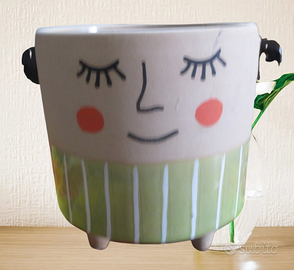 Vasetto Decorativo in Ceramica "Viso Sereno"