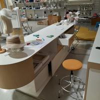 Arredo outlet in legno e metallo