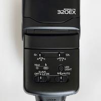 Canon Speedlite 320EX