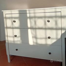 Cassettiera Ikea Hemnes