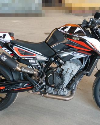 DUKE 790 ABS