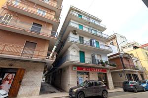 3 LOCALI A MARGHERITA DI SAVOIA