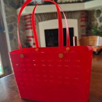 Borsetta in plastica porta pennelli e trucchi. 