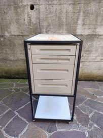 Carrello da officina