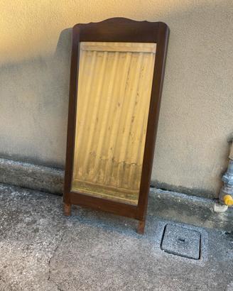 Specchio antic in legno scuro da appoggio o parete
