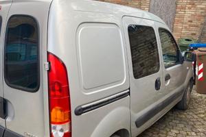 Renault Kangoo metano di fabbrica