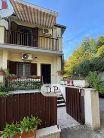 Villa a Schiera Fonte Nuova