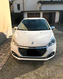 Peugeot 208 1.2cc 82cv benzina/GPL