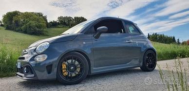 Abarth 595 1.4 Turbo T-Jet 70° Anniversario 279cv
