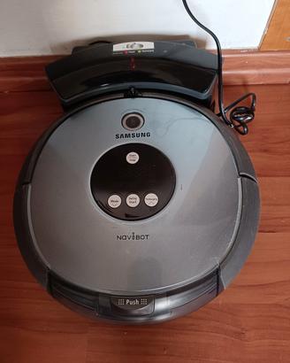 Robot aspirapolvere 