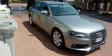 AUDI A4 4ª serie - 2010