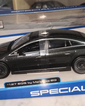 MERCEDES-BENZ EQS MET DK GREY, 1/27 MAISTO