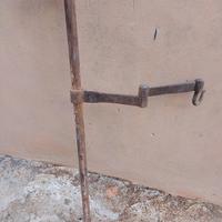 sospensorio da camino  per pentolone ,paiolo 