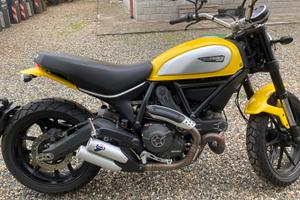 Ducati scrambler Icon 800