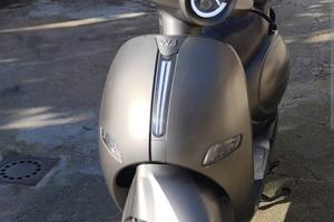 Scooter Elettrico Stile Vespa  Wayel W3 125cc