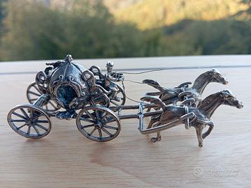 carrozza in argento 800