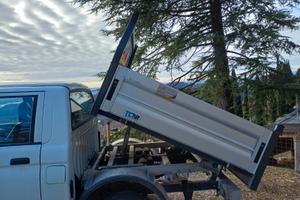 Pickup mitsubishi l 200 cassone ribaltabile con te