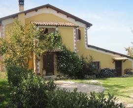Casa singola panoramica con dependance e terreno