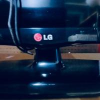 TV 24' marca LG