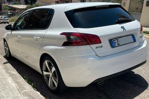 Peugeot 308 2ªserie  1.5 HDI 130 cv   EAT8