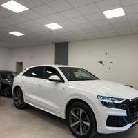Audi Q8 50 TDI 286 CV quattro tiptronic Sport