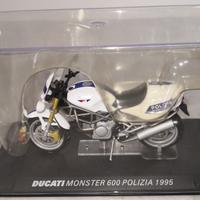DUCATI MONSTER 600 POLIZIA (1995) 1/24