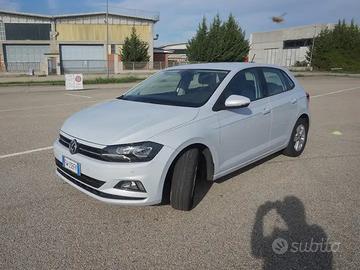 Volkswagen Polo 6