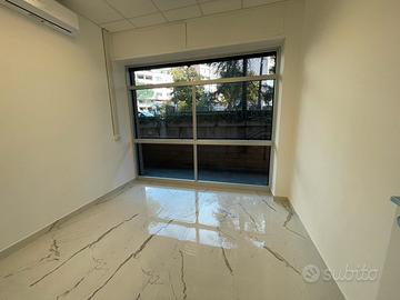 Locale commerciale ristrutturato