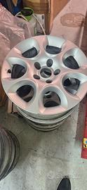 Cerchi in lega alfa fiat attacco 5x110 