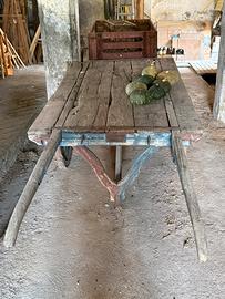 Carro storico in legno