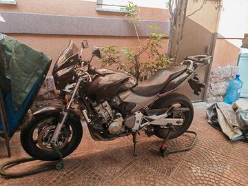 Honda hornet 600 2004 