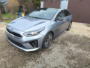 Kia ProCeed motore rotto