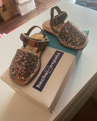 Scarpe bambina numero 22