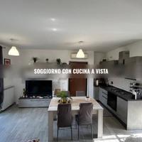 CASAL MORENA BiLOCALE ARREDATO CON TRE BALCONI