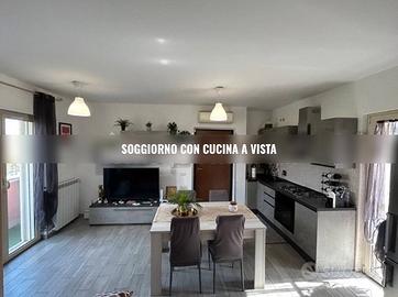 CASAL MORENA BiLOCALE ARREDATO CON TRE BALCONI