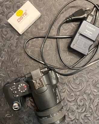 LUMIX PANASONIC DMC-FZ30