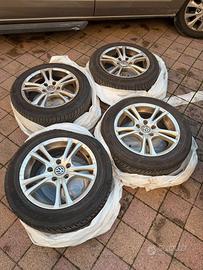 4 CERCHI ORIGINALI VOLKSWAGEN 16" IN LEGA + GOMME
