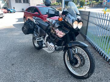 Honda XRV 750 Africa Twin - 1997