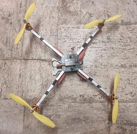 DRONE QUADRICOTTERO AUTOCOSTRUITO GAUI