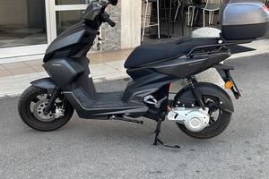 scooter Hurba Discovery elettrico 125
