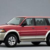 ricambi usati per Mitsubishi pajero sport td