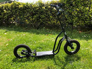 Monopattino Air Scooter 12" Black